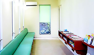 医療法人社団吉野歯科医院 診療室内を含む写真