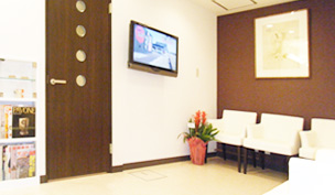 平島歯科クリニック 診療室内を含む写真